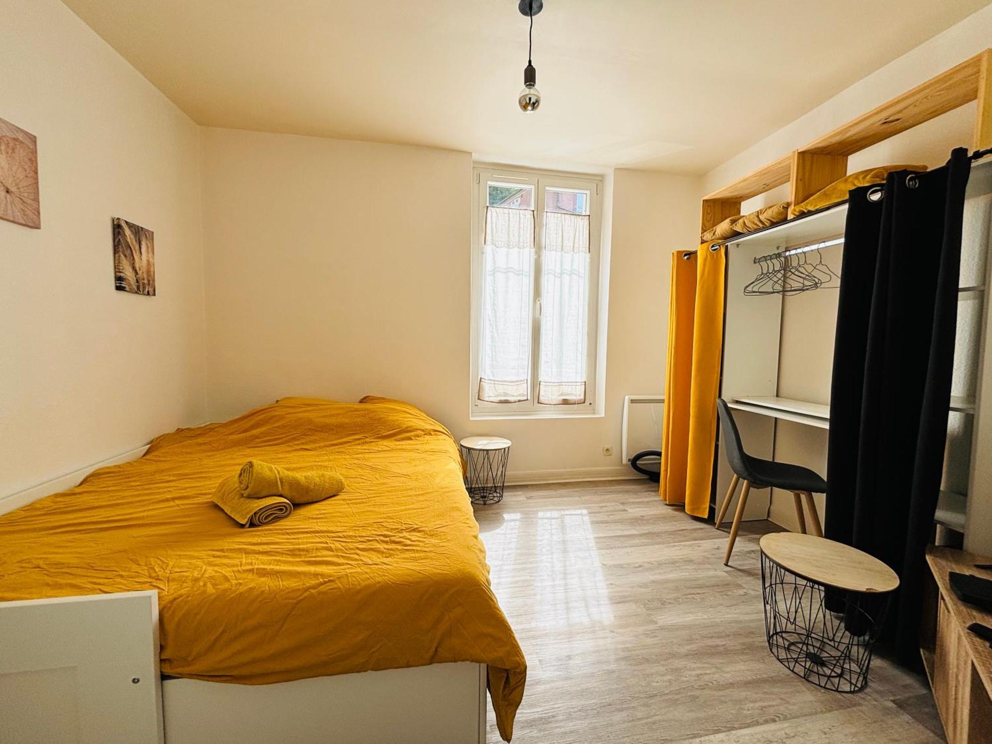 Appartement Rez-De-Chaussee Laon Dış mekan fotoğraf